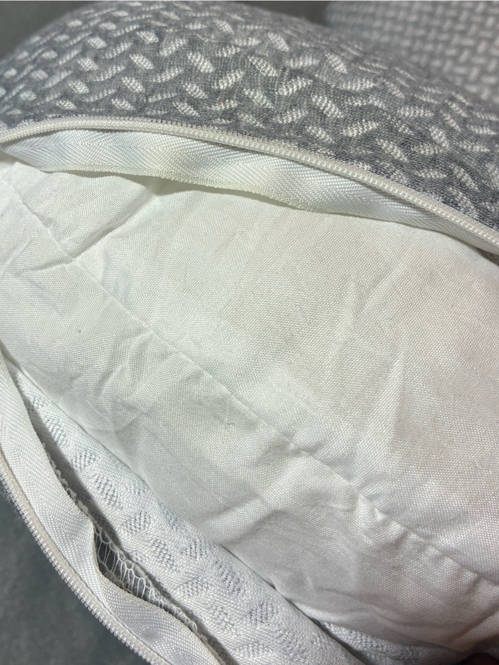 Momcozy Pregnancy Support Pillow - Picture 11 of 16